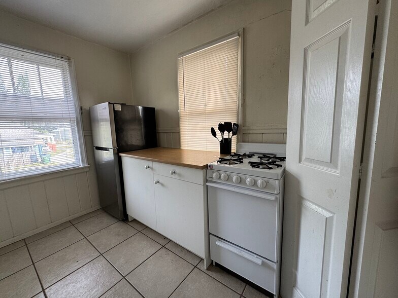 More Photos Of 5113 N Central Ave, Tampa Apartments For Sale