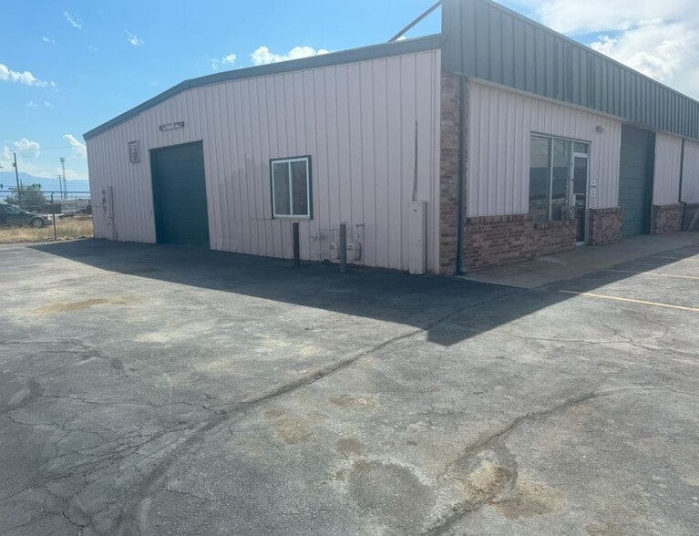 More Photos Of 2458 I 70 Business Loop, Grand Junction Service For Lease