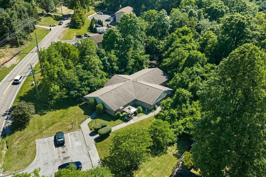 More Photos Of 1903 Piney Grove Church Rd, Knoxville Apartments For Sale