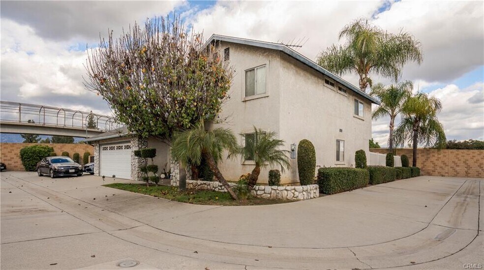 More Photos Of 700 W 2nd St, Azusa Apartments For Sale