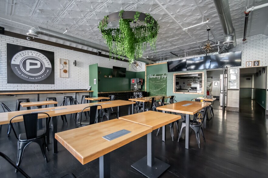 More Photos Of 350 E Broad St, Athens Restaurant For Lease