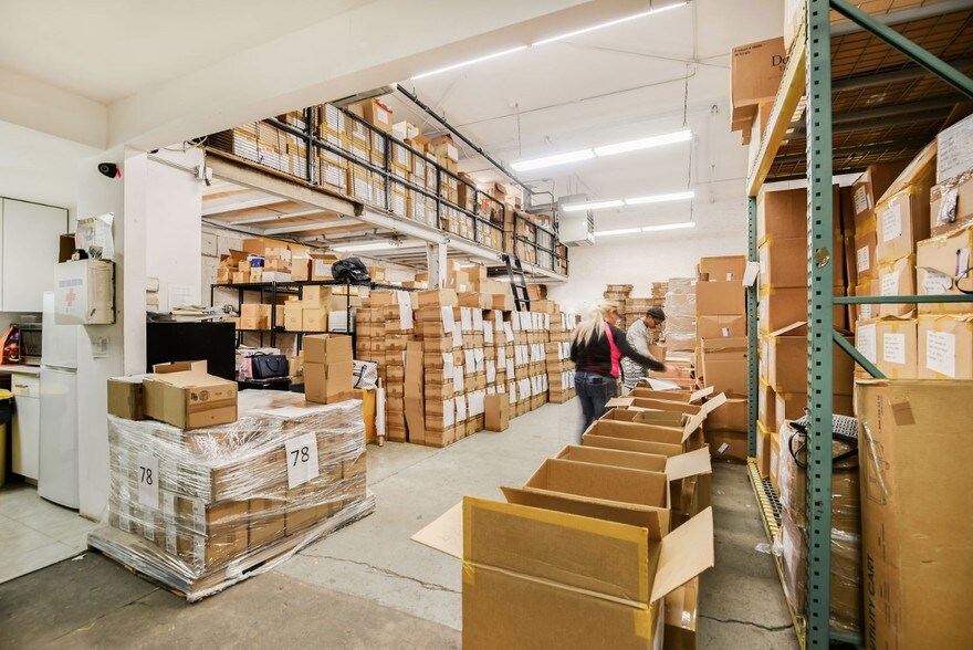 More Photos Of 400-408 3rd Ave, Brooklyn Storefront Retail Office For Lease