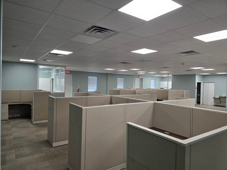 More Photos Of 101 Whitehall Dr, Saint Augustine Medical For Lease