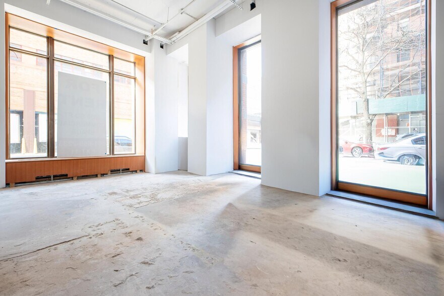 More Photos Of 100 Vandam St, New York Office For Lease