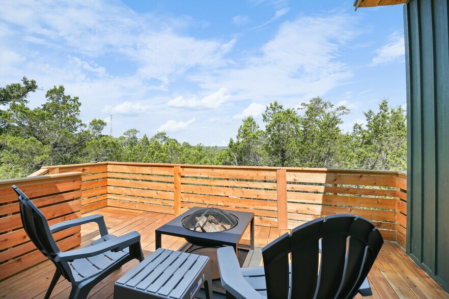 More Photos Of 301 Avenue I, Valley Mills Specialty For Sale