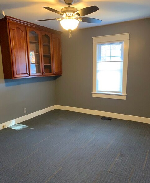 More Photos Of 124 Two Mile Pike, Goodlettsville Loft Creative Space For Sale