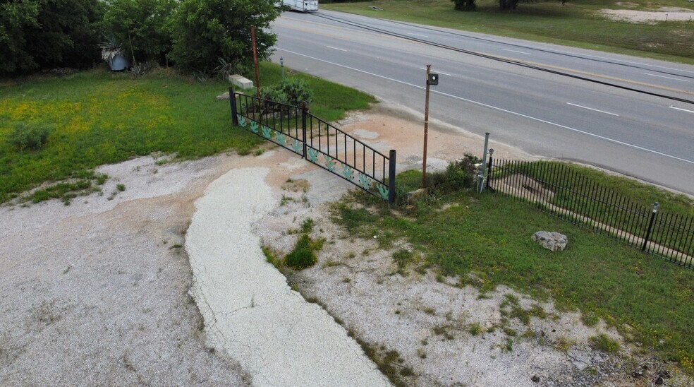 More Photos Of 3401 S Water St, Burnet Land For Sale