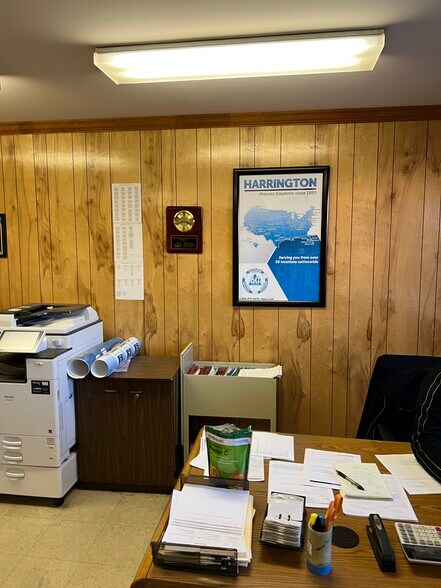 More Photos Of 2403 Kline Ave, Nashville Warehouse For Lease