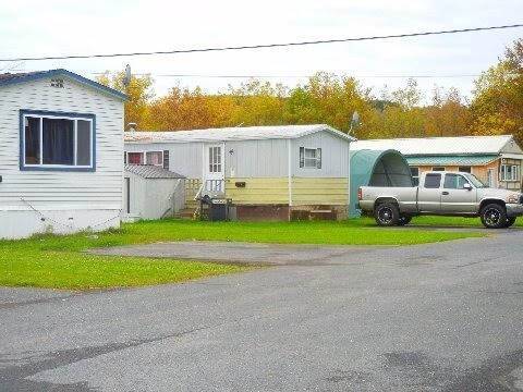 More Photos Of 50 Davis St, Presque Isle Multifamily For Sale