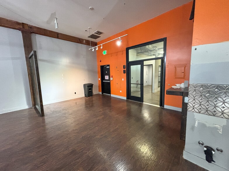 More Photos Of 255 Liberty St NE, Salem Office For Lease