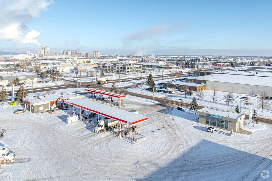More Photos Of 11748 167th St NW, Edmonton Truck Stop For Lease