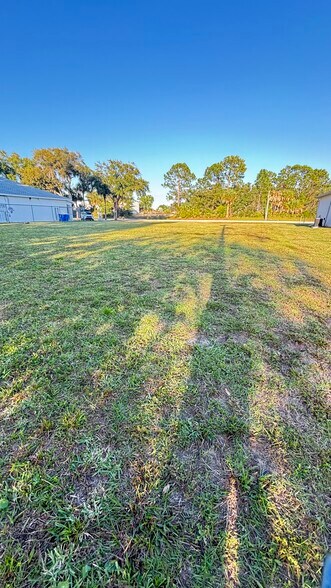 More Photos Of 2224 Hibiscus dr, Edgewater Industrial For Sale