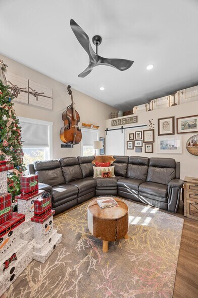 More Photos Of 116 W 5th St, Tipton Research And Development For Sale