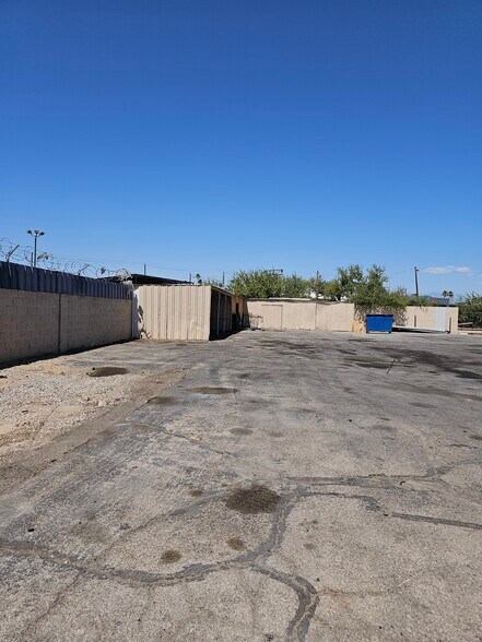 More Photos Of 1791 S Mojave Rd, Las Vegas Service For Lease