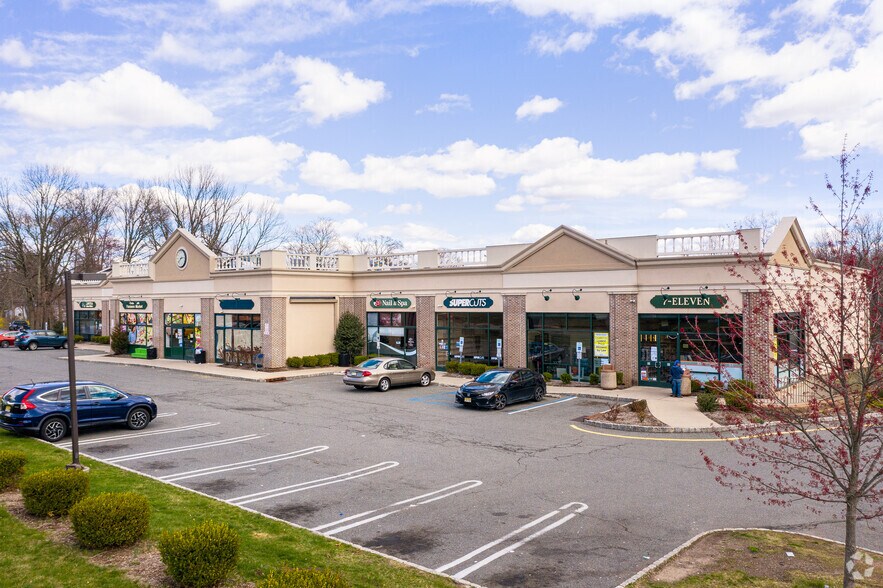 More Photos Of 99 Ridgedale Ave, Cedar Knolls Unknown For Lease