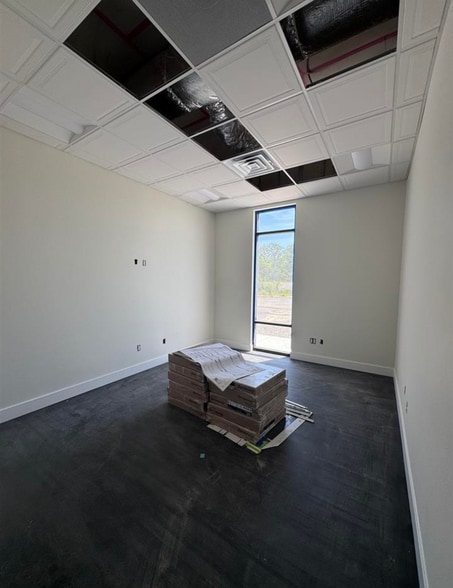 More Photos Of 2181 New Holt Rd, Paducah Office For Lease