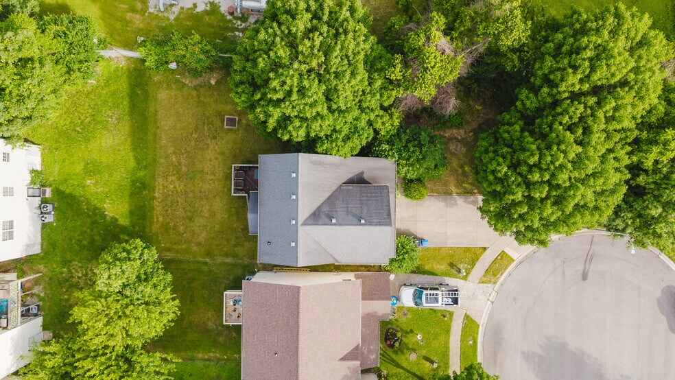 More Photos Of , Lexington Specialty For Sale