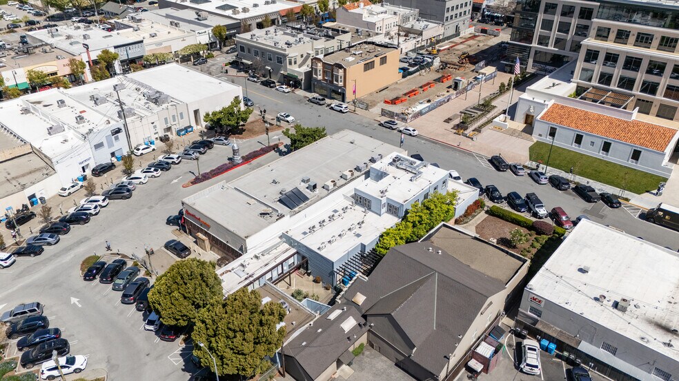 More Photos Of 251 Park Rd, Burlingame Loft Creative Space For Lease