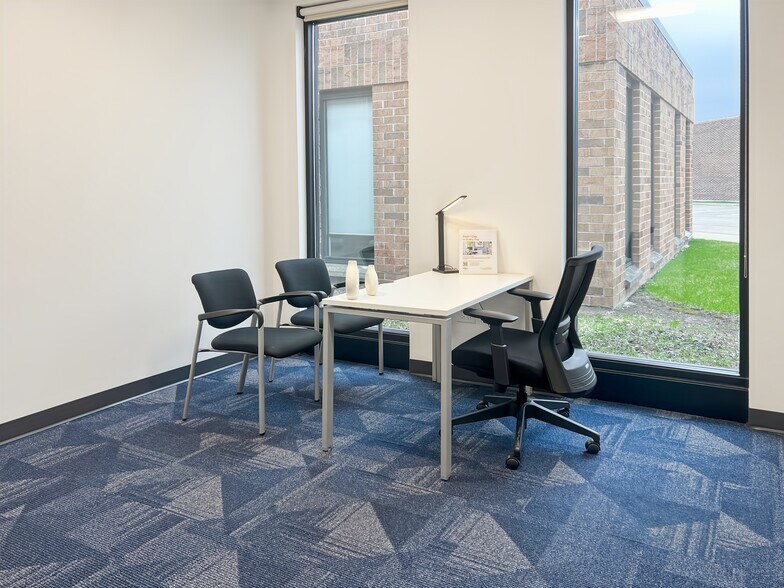 More Photos Of 205 W Grand Ave, Bensenville Coworking Space