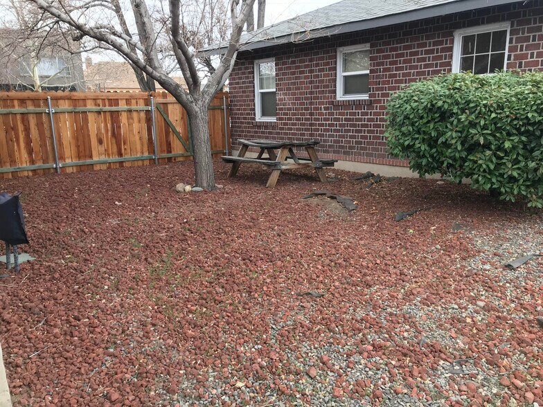 More Photos Of 119 Thoma St, Reno Office For Lease