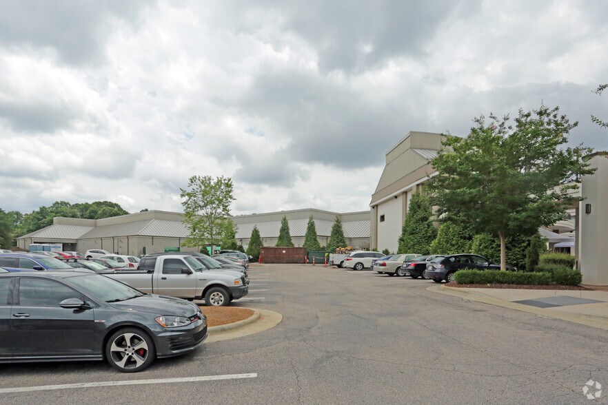 More Photos Of 575 New Waverly Pl, Cary General Retail For Lease