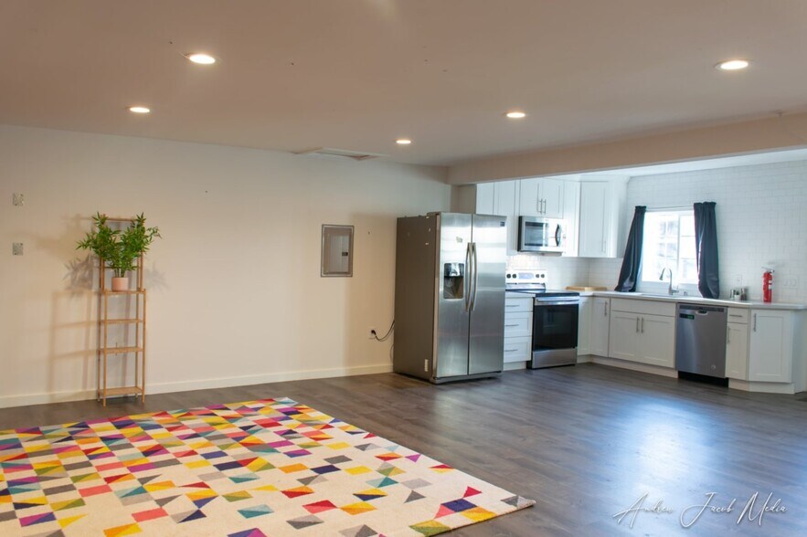 More Photos Of 436 Wells Ave N, Renton Apartments For Sale