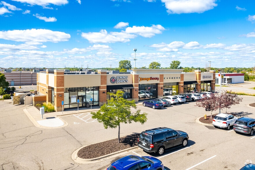 More Photos Of 3095 White Bear Ave N, Maplewood Freestanding For Lease