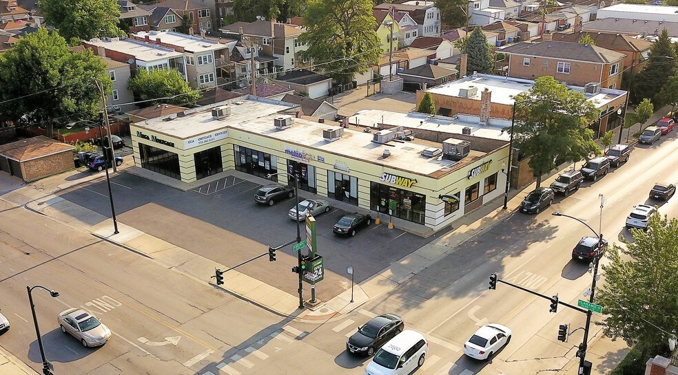 More Photos Of 5150 W Belmont Ave, Chicago Fast Food For Lease