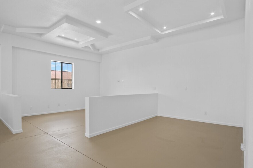 More Photos Of 7490 Lander Ave, Hilmar Office Residential For Sale