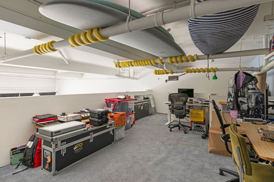 More Photos Of 977 Chung King Rd, Los Angeles Storefront Retail Residential For Sale