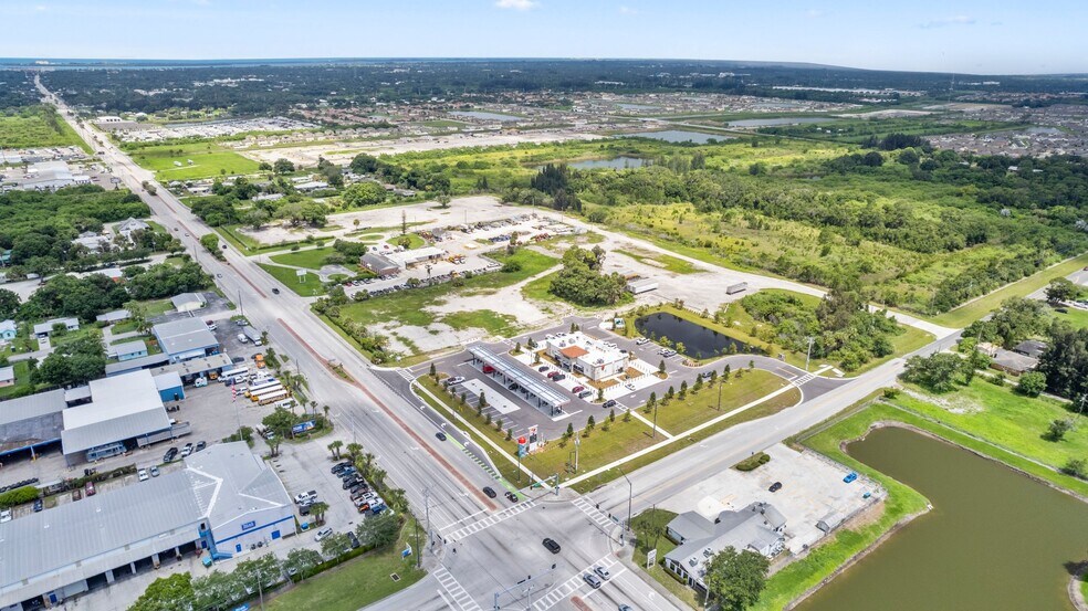 More Photos Of 5501 Orange Ave, Fort Pierce Light Distribution For Sale