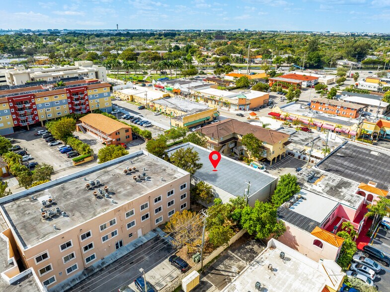 More Photos Of 25 E 4th St, Hialeah Office For Lease