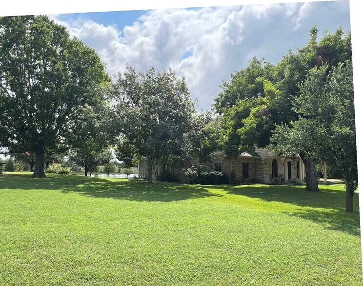 More Photos Of Texas 78 Business, Farmersville Land For Sale