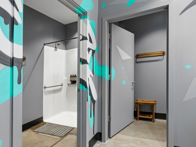 More Photos Of 150 Coxe Ave, Asheville Apartments For Lease