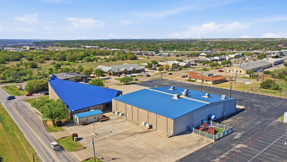 More Photos Of 129 Ranch House rd, Willow Park Specialty For Sale