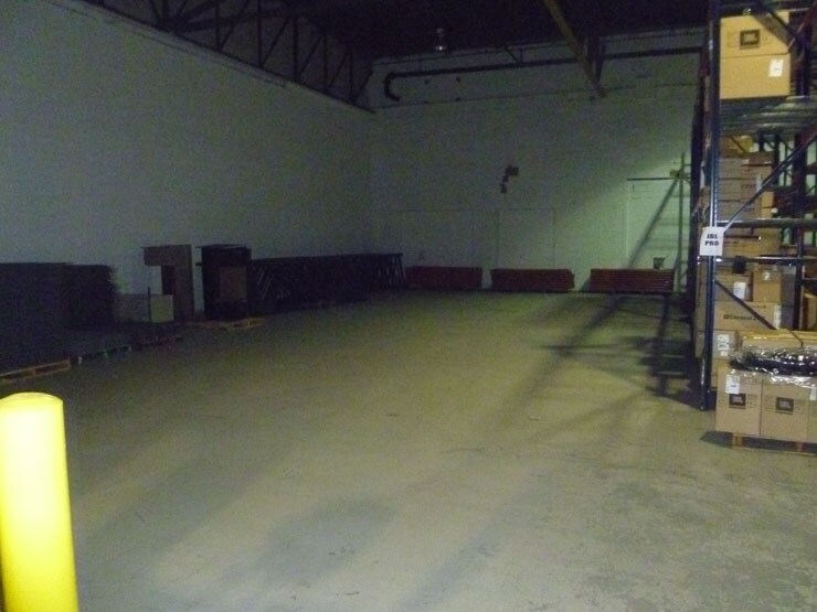 More Photos Of 5066-5070 N Kimberly Ave, Chicago Manufacturing For Lease