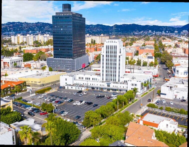 More Photos Of 5400-5420 Wilshire Blvd, Los Angeles Loft Creative Space For Lease