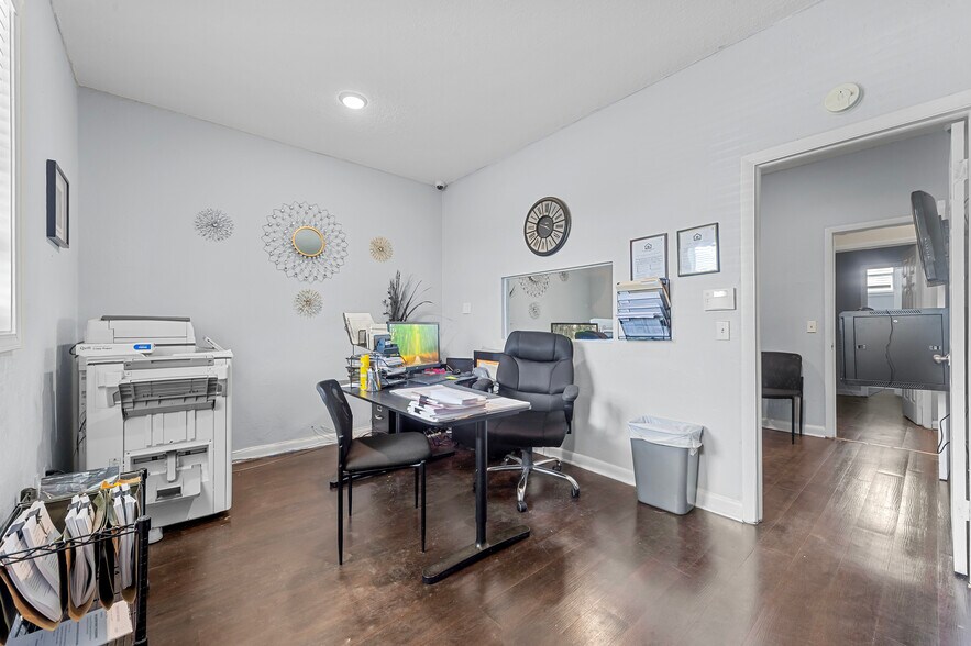 More Photos Of 700 Harlem Tenants Cir, Clewiston Apartments For Sale