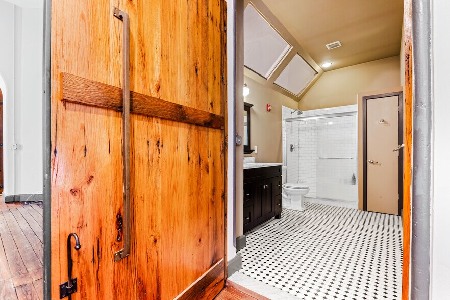 More Photos Of , Baltimore Specialty For Sale