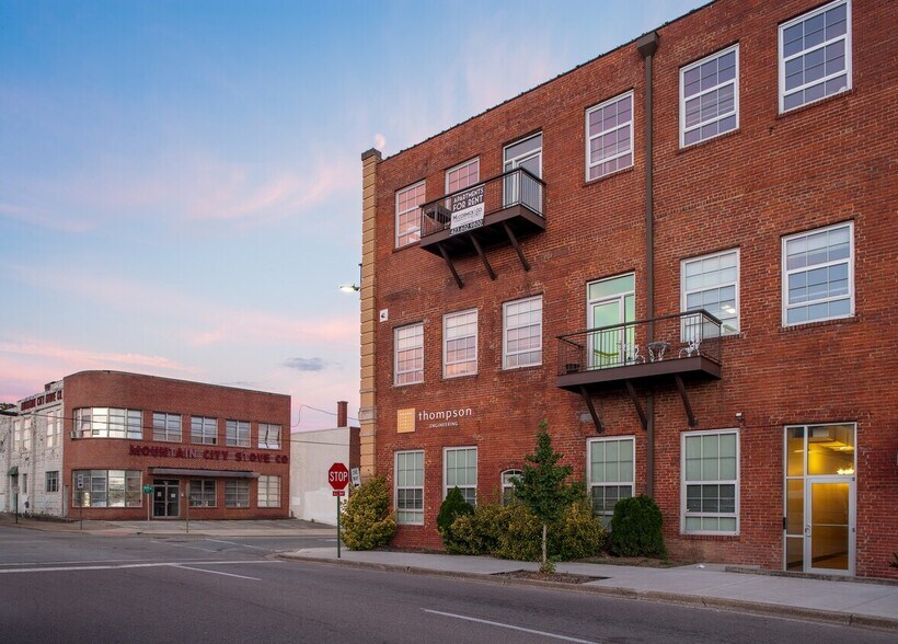 More Photos Of 232 E 11th St, Chattanooga Medical For Lease