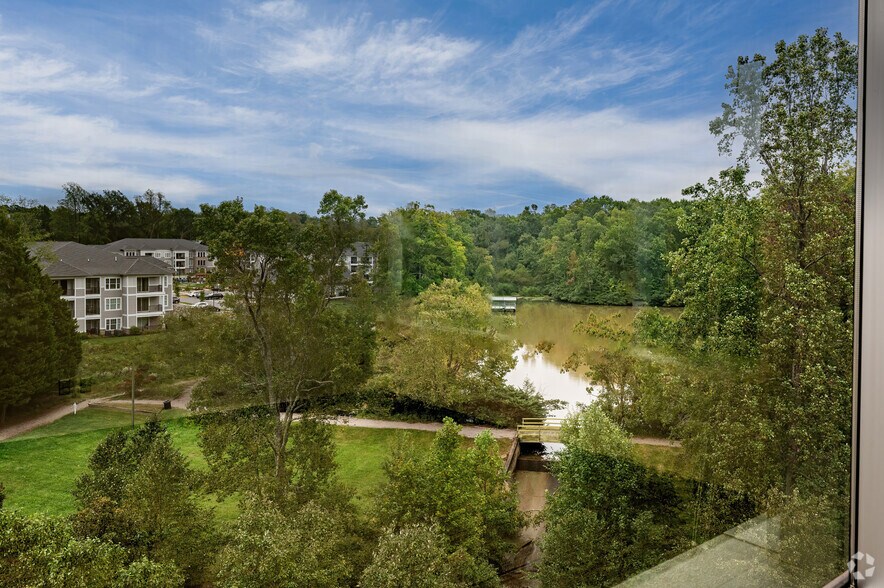 More Photos Of 7501 Boulder View Dr, North Chesterfield Unknown For Lease