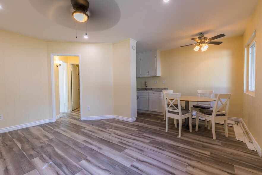 More Photos Of 2125 Reed Ave, San Diego Apartments For Sale