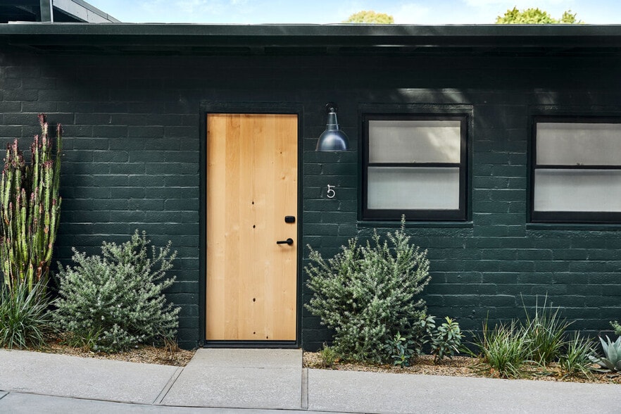 More Photos Of 28920 Pacific Coast Hwy, Malibu Hotel For Sale