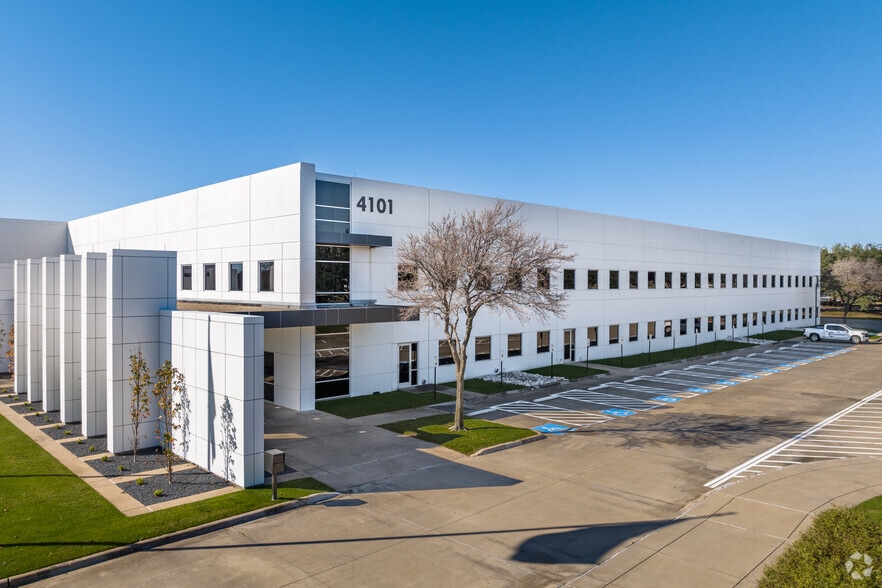 More Photos Of 4101 International Pky, Carrollton Office For Lease