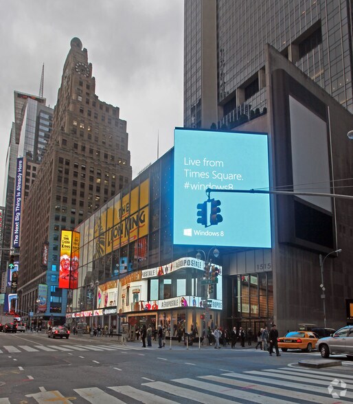 More Photos Of 1515 Broadway, New York Office For Lease