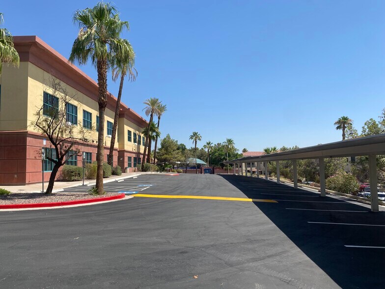 More Photos Of 2650 Lake Sahara Dr, Las Vegas Medical For Lease