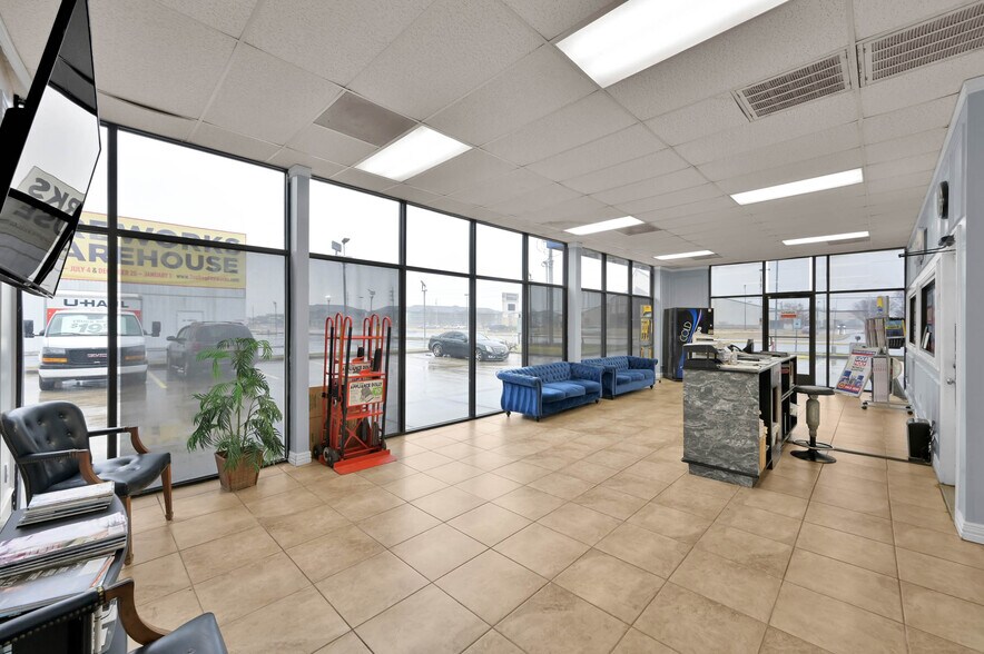 More Photos Of 3050 Farm To Market 2920 Rd, Spring Auto Repair For Sale