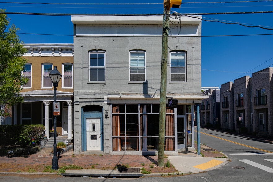 More Photos Of 618 N 1st St, Richmond Storefront Retail Residential For Sale