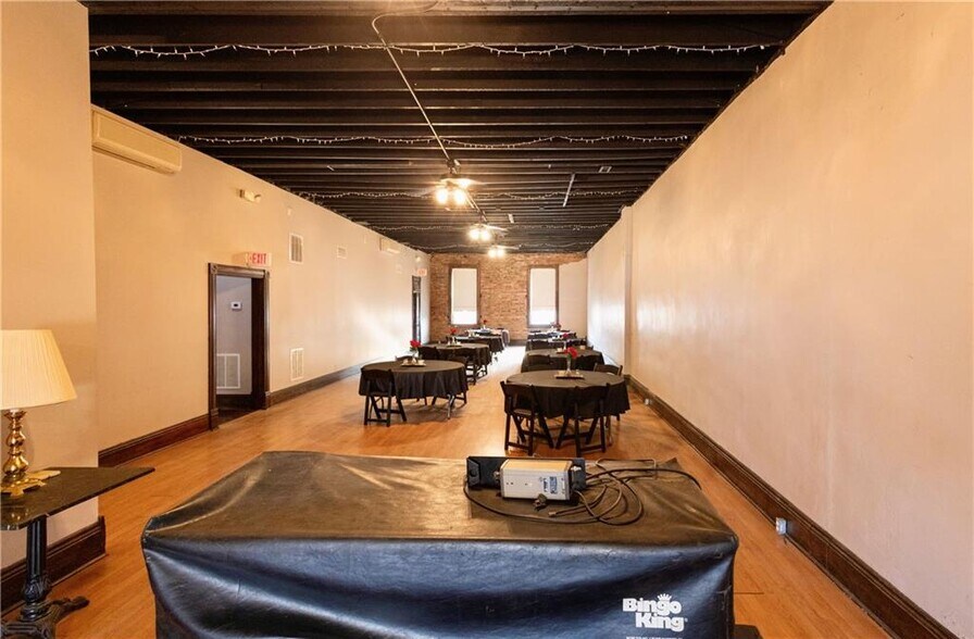 More Photos Of 206 N Main St, Plattsburg Restaurant For Sale