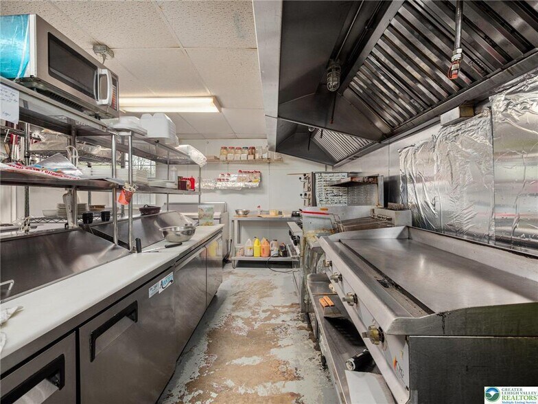 More Photos Of 1463 Limeport Pike, Coopersburg Restaurant For Sale